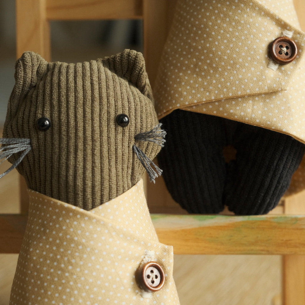 Puff Plush Cat with Pastry Wrap